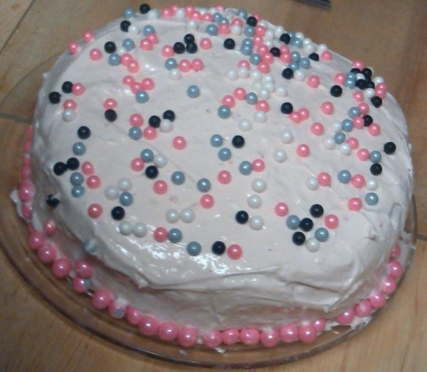 This is the cake Mom and I made together. I had such a good time with her. Also, it's pink.